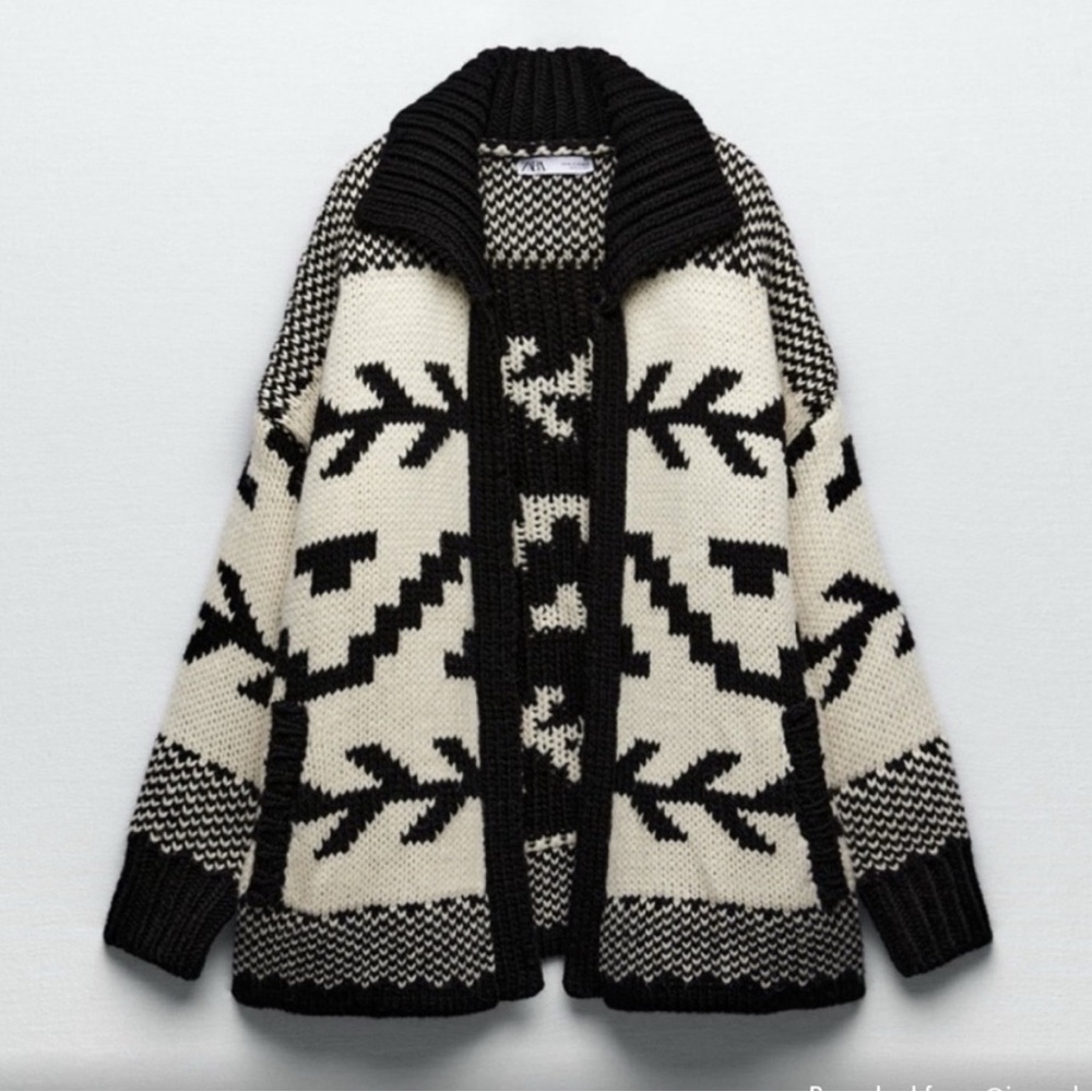 Zara Cardigan size medium